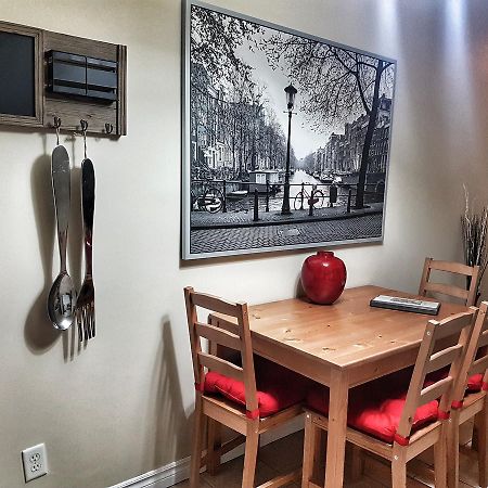 Cozy 2-Bedroom Apartment #25 By Amazing Property Rentals Gatineau Exterior photo